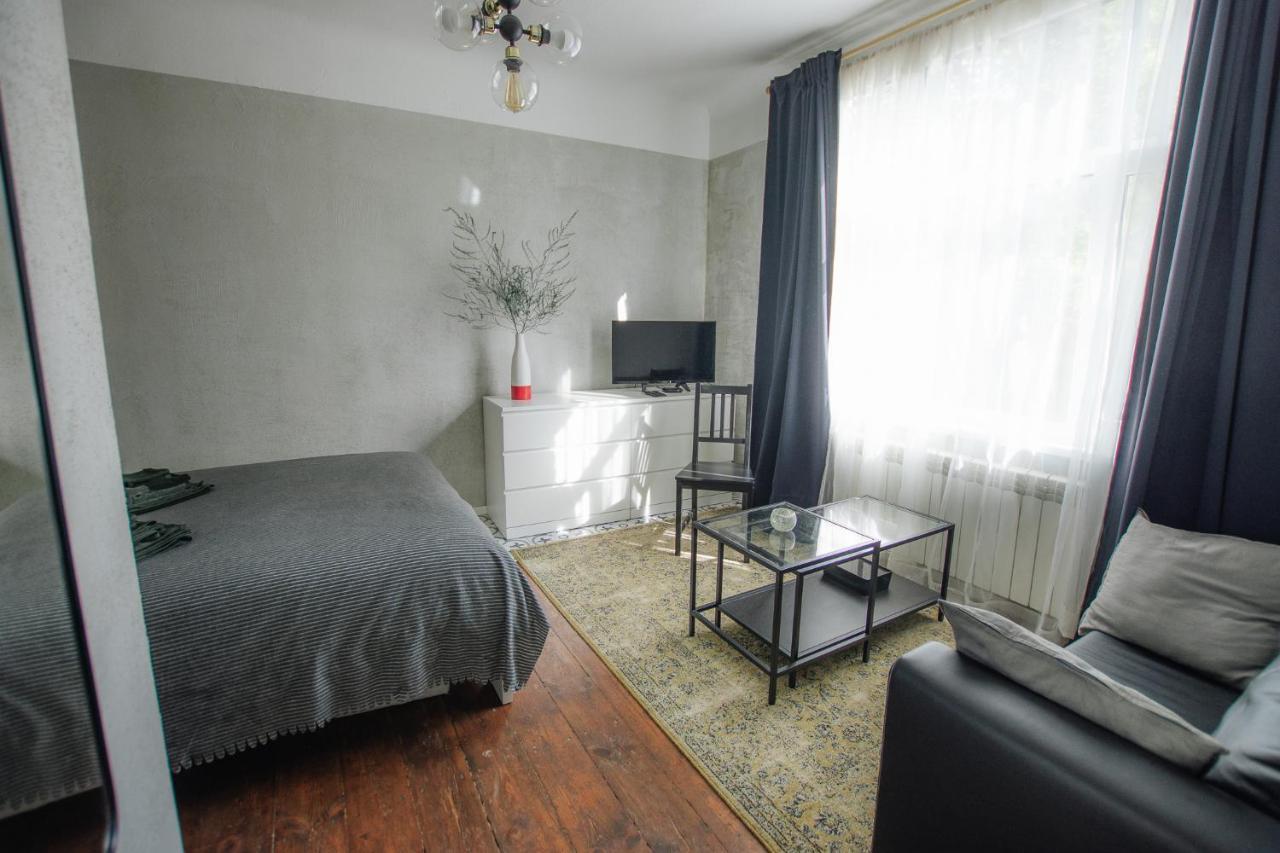 "Quiet Center" Apartment, Close To Train Station Tukums Bagian luar foto