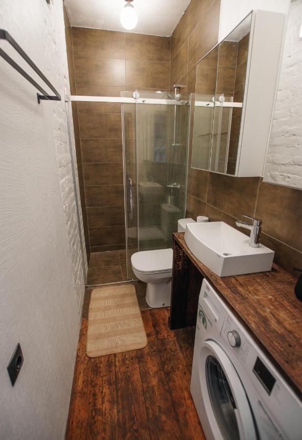 "Quiet Center" Apartment, Close To Train Station Tukums Bagian luar foto